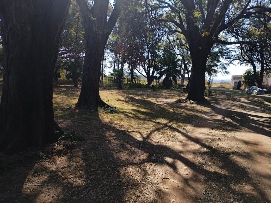 11 Bedroom Property for Sale in Lusthof Gauteng