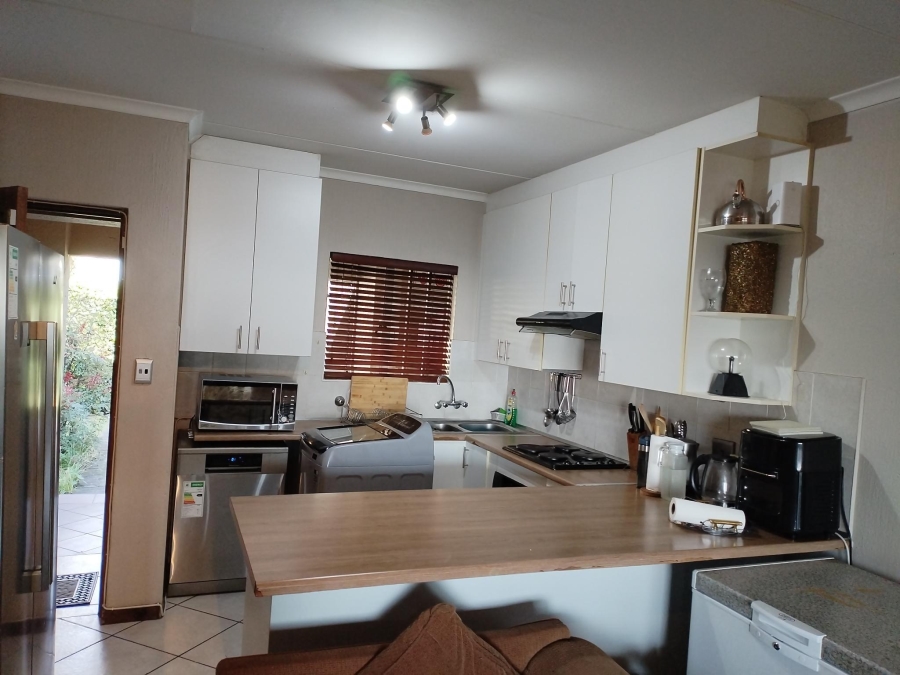 2 Bedroom Property for Sale in Northgate Gauteng