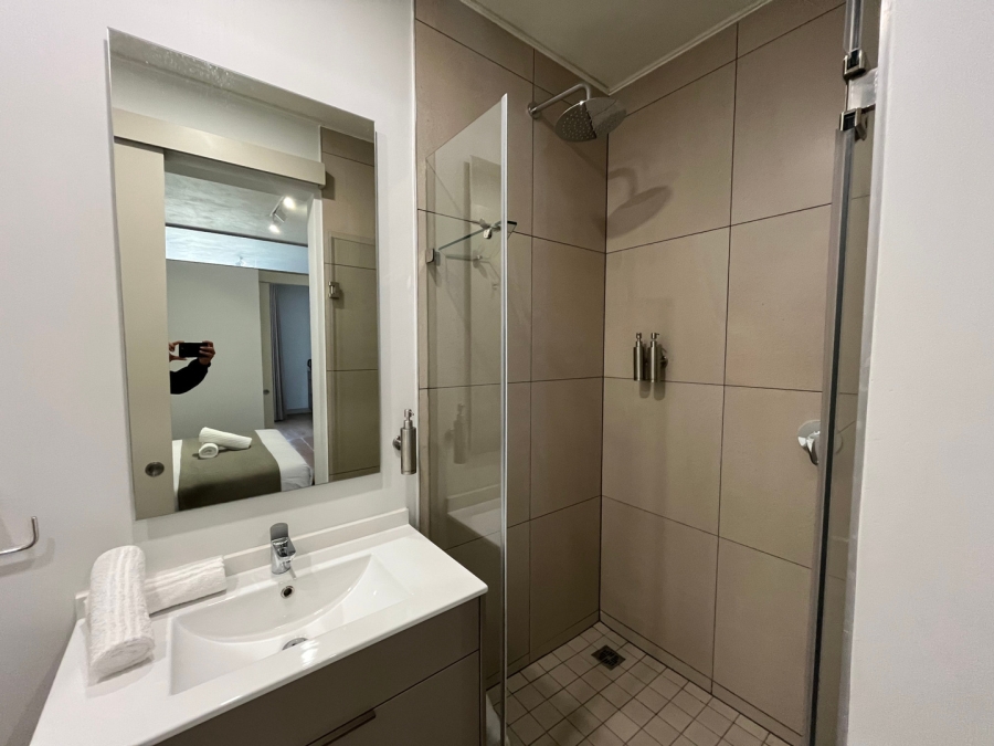 1 Bedroom Property for Sale in Rosebank Gauteng