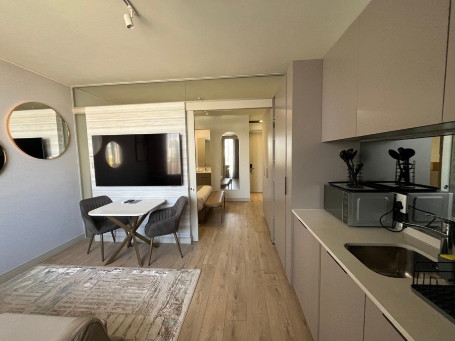 1 Bedroom Property for Sale in Rosebank Gauteng