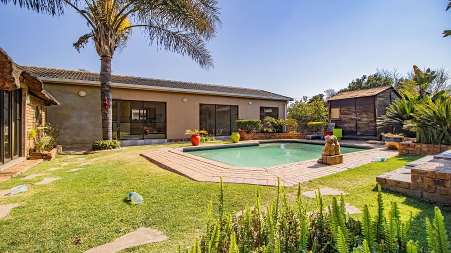 3 Bedroom Property for Sale in Witfield Gauteng