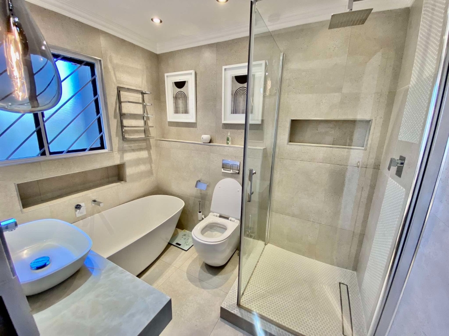 To Let 1 Bedroom Property for Rent in Atholl Gauteng