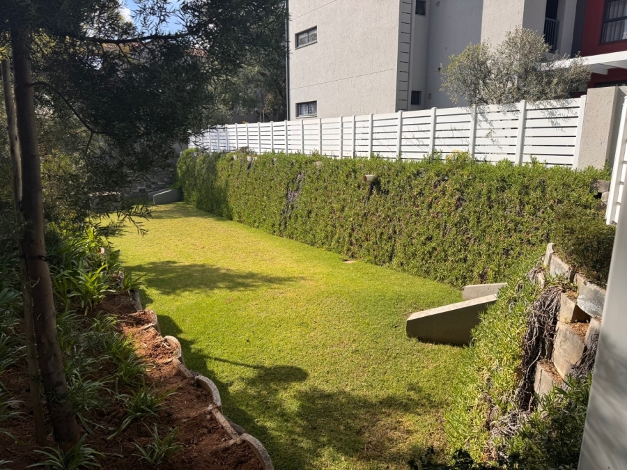 To Let 1 Bedroom Property for Rent in Bryanston Gauteng