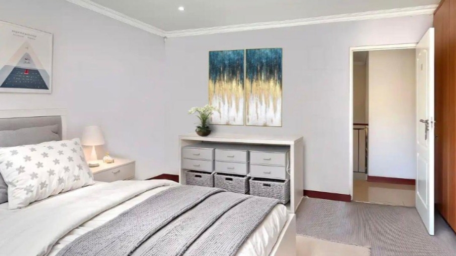 4 Bedroom Property for Sale in Meyersdal Gauteng