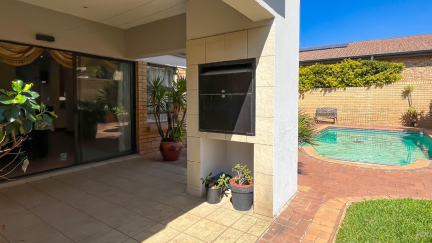 4 Bedroom Property for Sale in Meyersdal Gauteng
