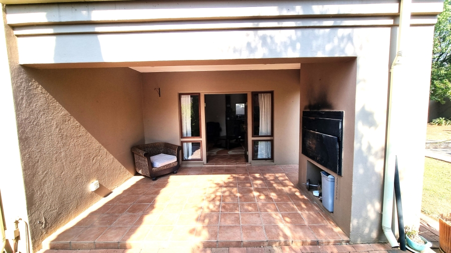 3 Bedroom Property for Sale in Silver Lakes Golf Estate Gauteng