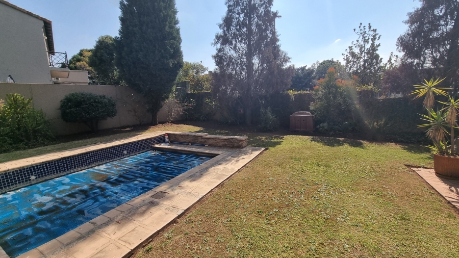 3 Bedroom Property for Sale in Silver Lakes Golf Estate Gauteng