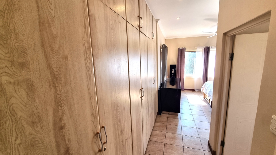 3 Bedroom Property for Sale in Silver Lakes Golf Estate Gauteng