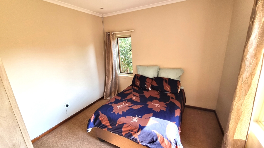 3 Bedroom Property for Sale in Silver Lakes Golf Estate Gauteng