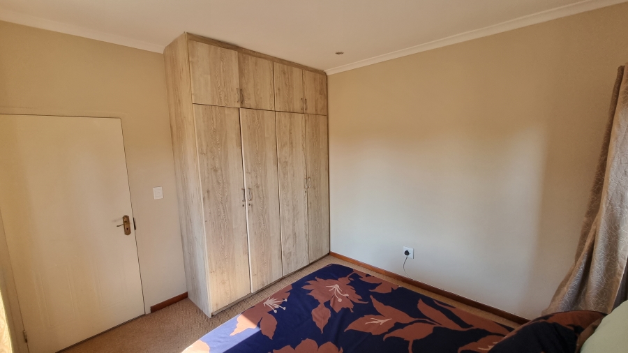 3 Bedroom Property for Sale in Silver Lakes Golf Estate Gauteng