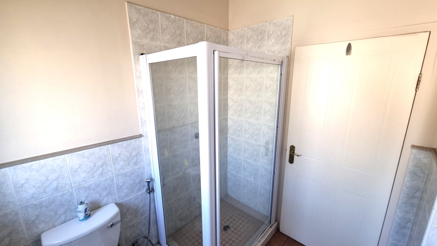 3 Bedroom Property for Sale in Silver Lakes Golf Estate Gauteng