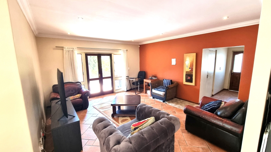3 Bedroom Property for Sale in Silver Lakes Golf Estate Gauteng