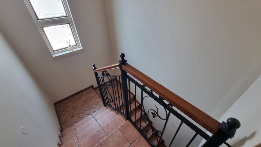 3 Bedroom Property for Sale in Silver Lakes Golf Estate Gauteng