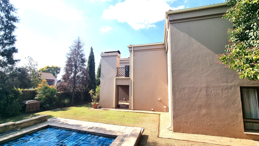 3 Bedroom Property for Sale in Silver Lakes Golf Estate Gauteng