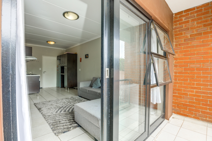 2 Bedroom Property for Sale in Noordhang Gauteng
