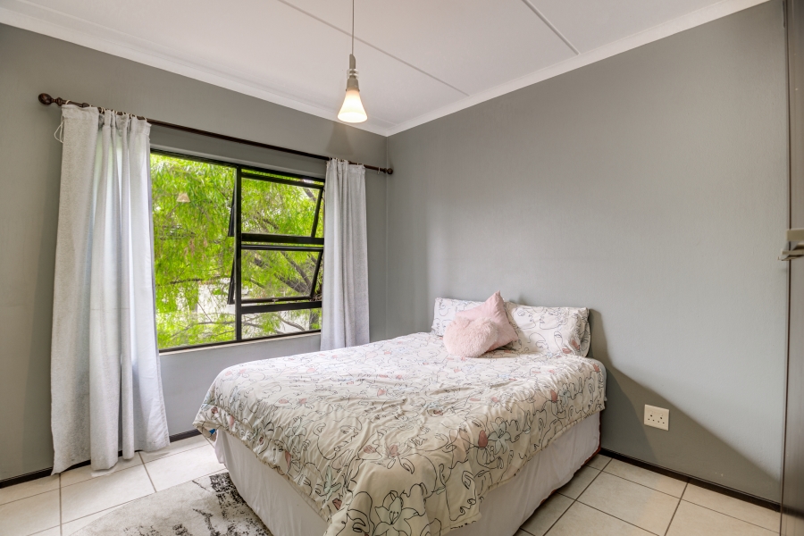 2 Bedroom Property for Sale in Noordhang Gauteng