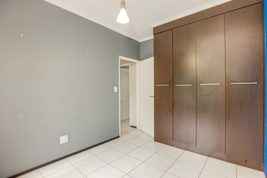2 Bedroom Property for Sale in Noordhang Gauteng