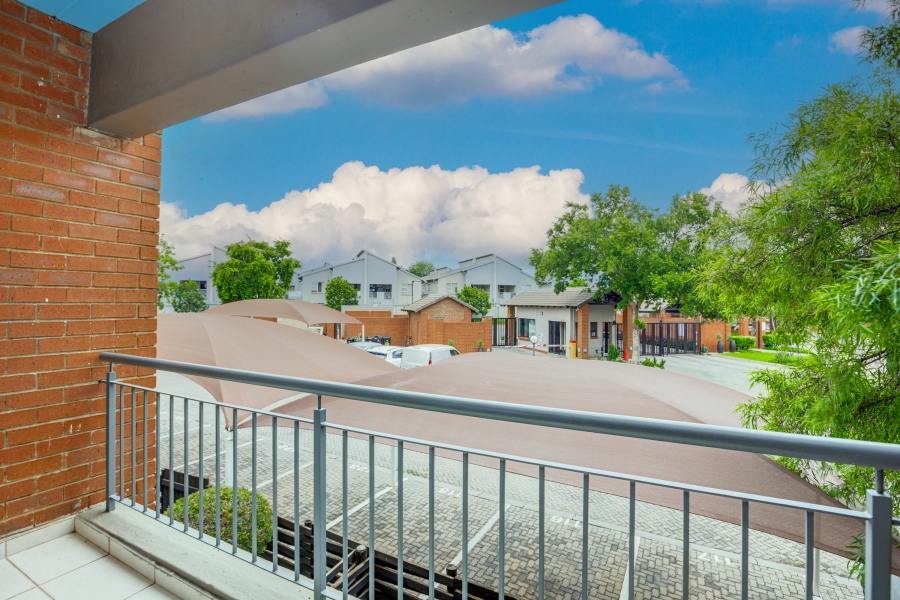2 Bedroom Property for Sale in Noordhang Gauteng