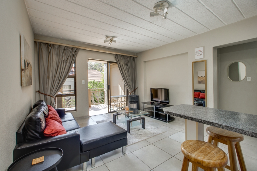 1 Bedroom Property for Sale in Waterford Estates Gauteng