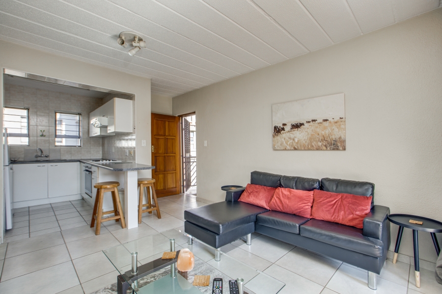 1 Bedroom Property for Sale in Waterford Estates Gauteng