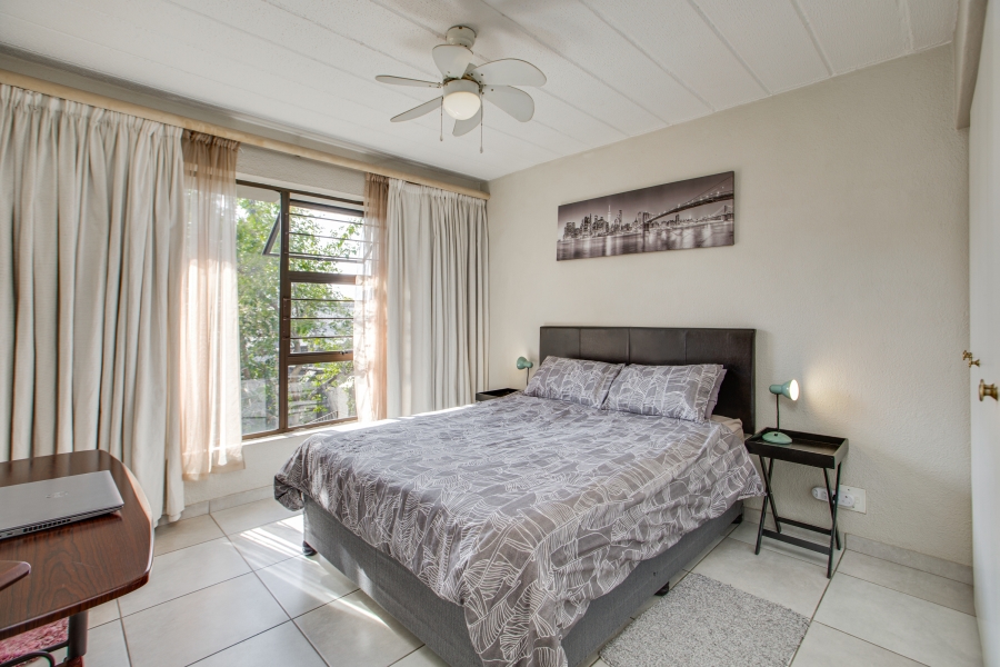 1 Bedroom Property for Sale in Waterford Estates Gauteng