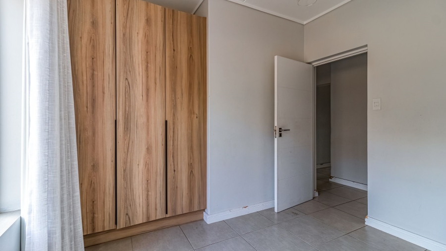 3 Bedroom Property for Sale in Mulbarton Gauteng