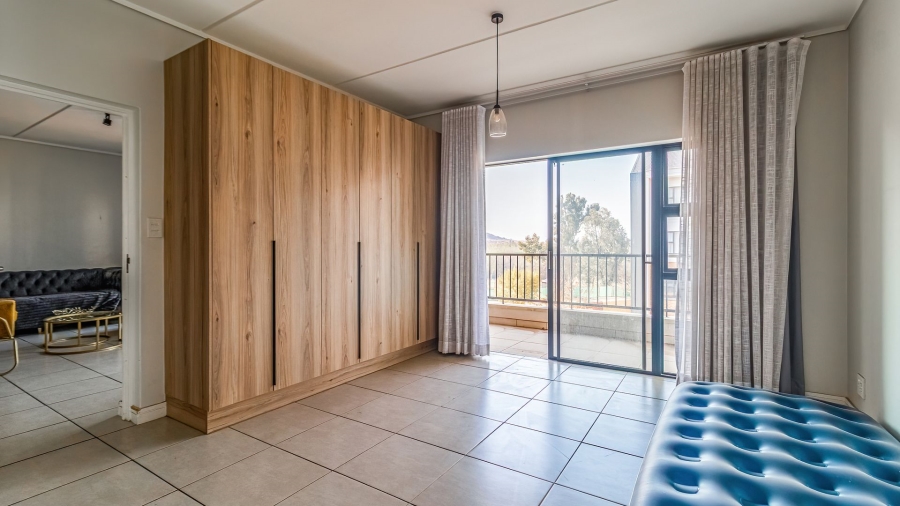 3 Bedroom Property for Sale in Mulbarton Gauteng