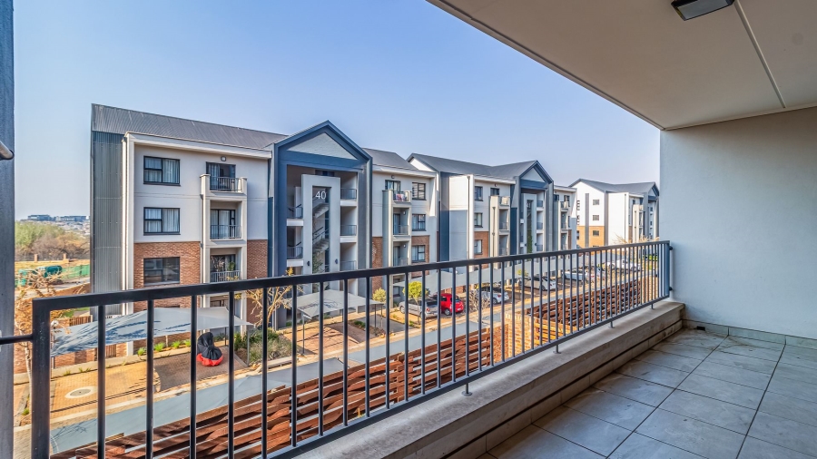 3 Bedroom Property for Sale in Mulbarton Gauteng