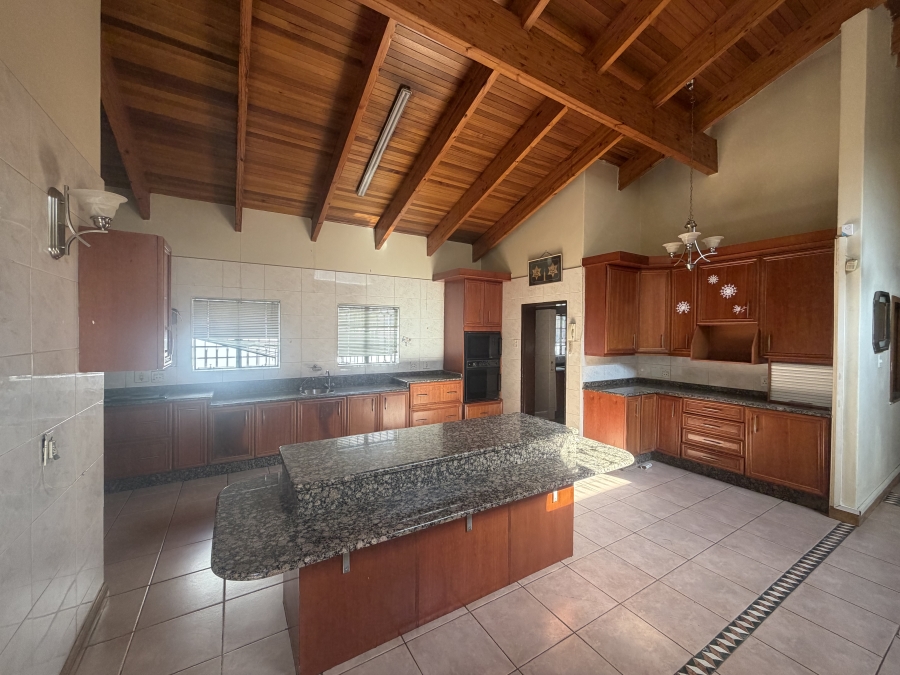 To Let 3 Bedroom Property for Rent in Laudium Gauteng