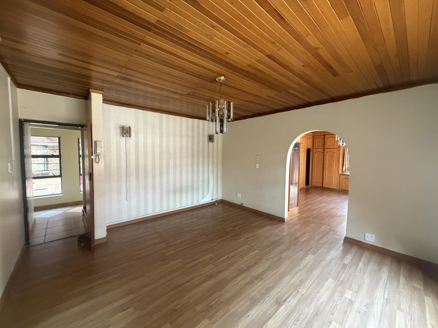 To Let 3 Bedroom Property for Rent in Laudium Gauteng