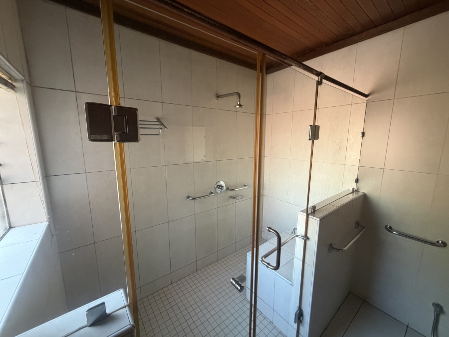 To Let 3 Bedroom Property for Rent in Laudium Gauteng