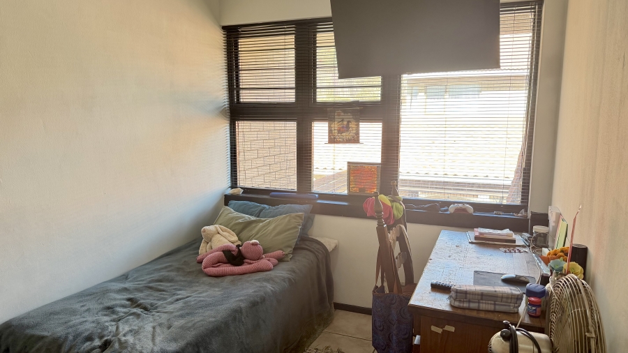 3 Bedroom Property for Sale in Die Wilgers Gauteng