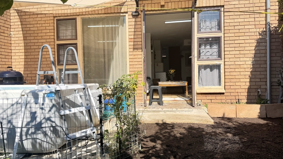 3 Bedroom Property for Sale in Die Wilgers Gauteng