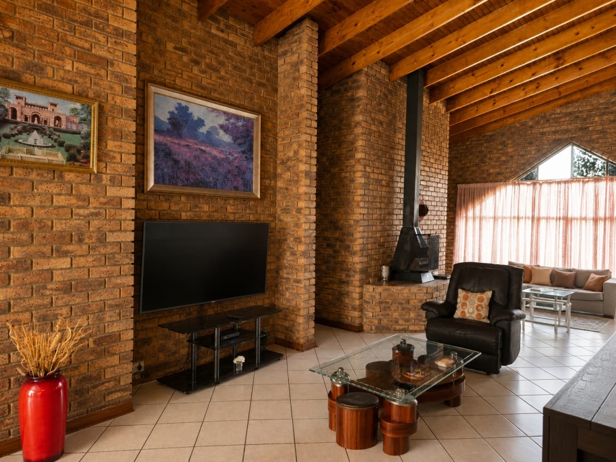 4 Bedroom Property for Sale in Daspoort Gauteng