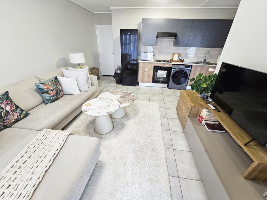 1 Bedroom Property for Sale in Linbro Park Gauteng