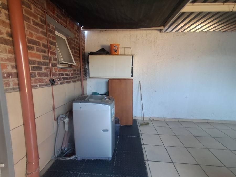 3 Bedroom Property for Sale in Benoni West Gauteng