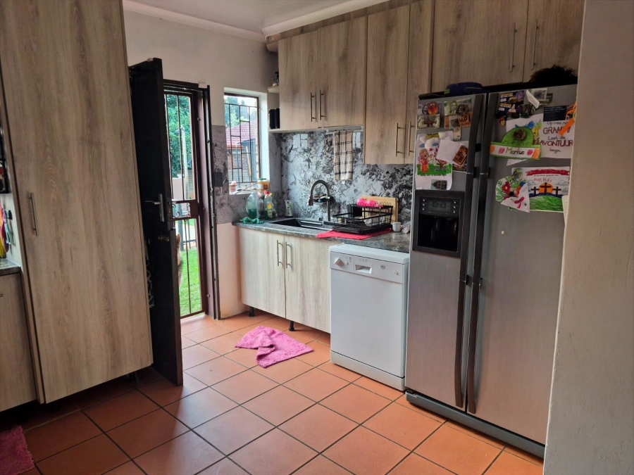 3 Bedroom Property for Sale in Chantelle Gauteng