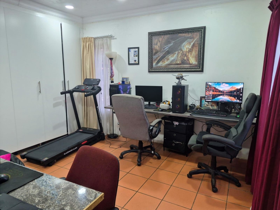 3 Bedroom Property for Sale in Chantelle Gauteng