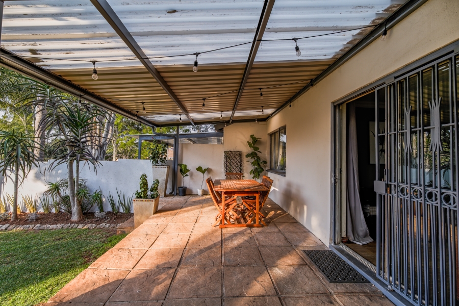 3 Bedroom Property for Sale in Garsfontein Gauteng
