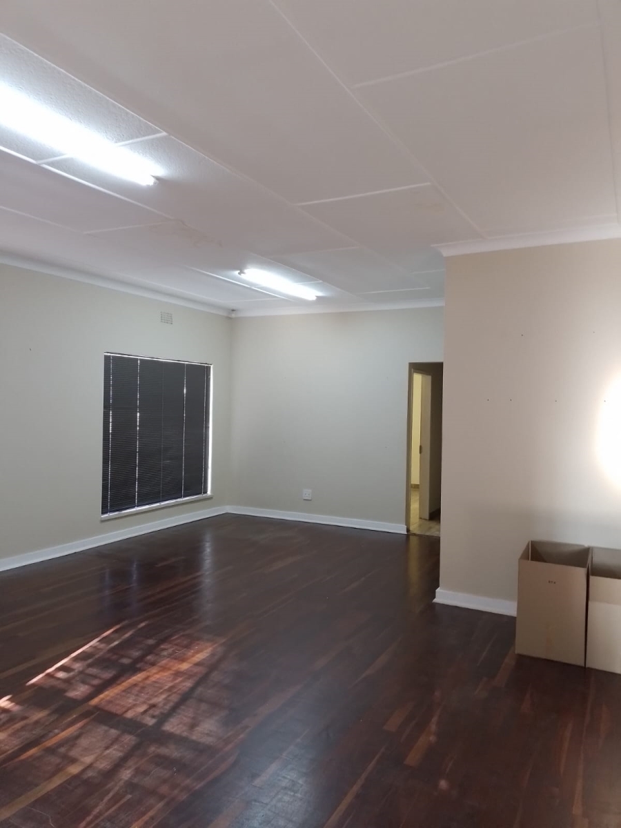 To Let Commercial Property for Rent in Edendale Gauteng