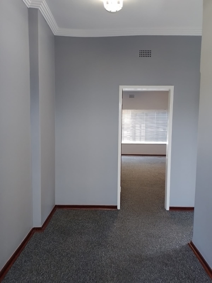 To Let Commercial Property for Rent in Edenvale Central Gauteng