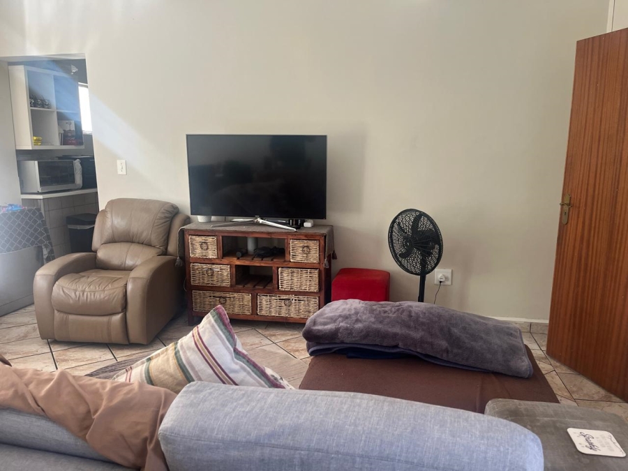 To Let 1 Bedroom Property for Rent in Croydon Gauteng