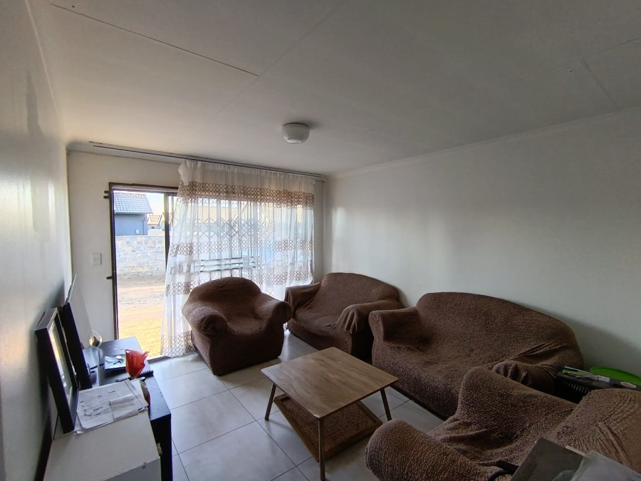 3 Bedroom Property for Sale in Dersley Gauteng