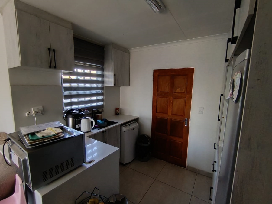 3 Bedroom Property for Sale in Dersley Gauteng