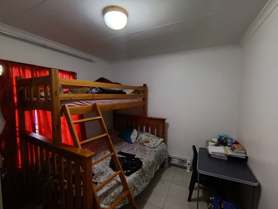 3 Bedroom Property for Sale in Dersley Gauteng