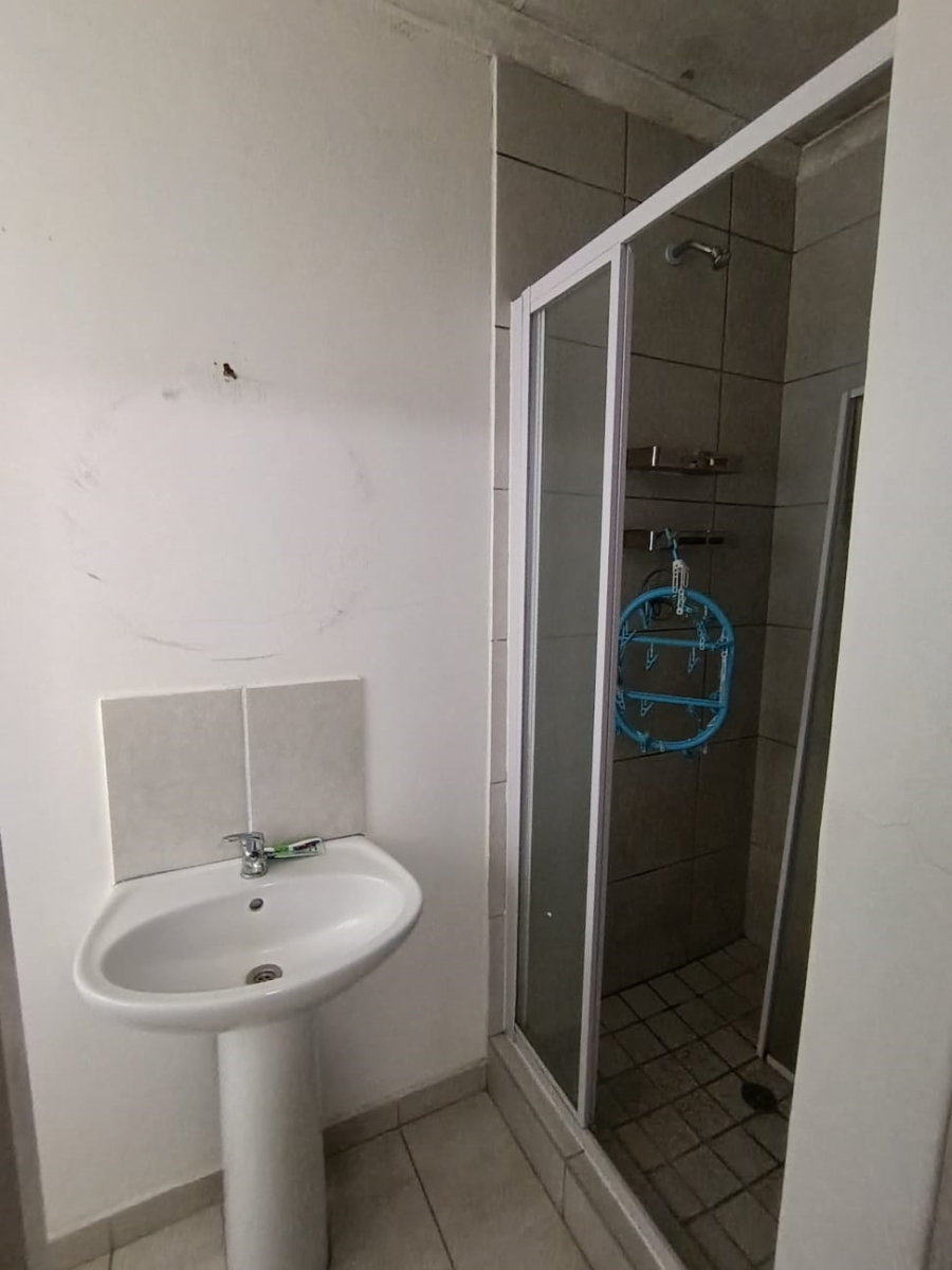 3 Bedroom Property for Sale in Dersley Gauteng