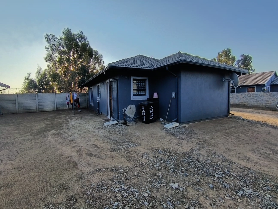 3 Bedroom Property for Sale in Dersley Gauteng