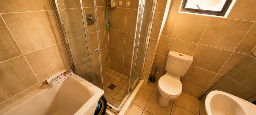 1 Bedroom Property for Sale in Lilianton Gauteng