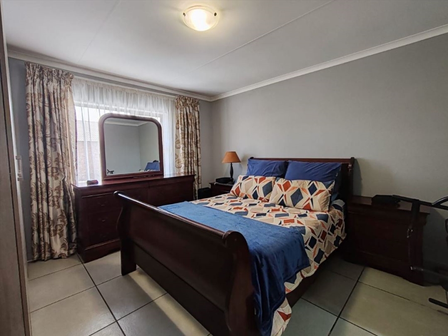 3 Bedroom Property for Sale in Goedeburg Gauteng