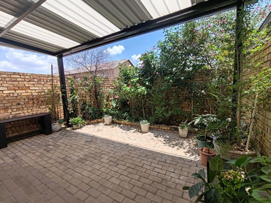3 Bedroom Property for Sale in Goedeburg Gauteng
